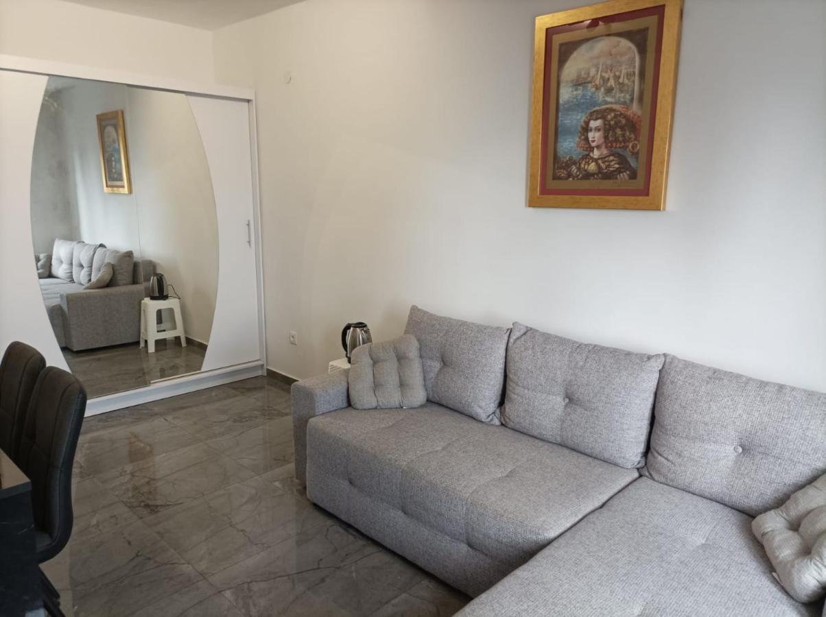 Lilly Apartment Dubrovnik Bagian luar foto